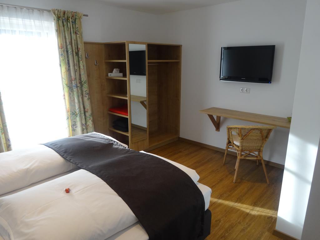 Pension Rosenhof Brixen im Thale Exterior photo